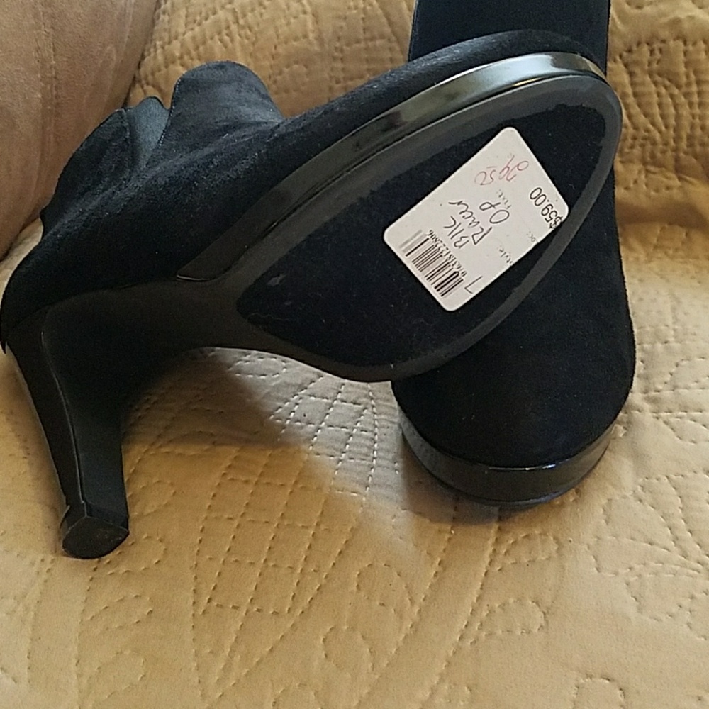 NWT Black Boots - Picture 3 of 5